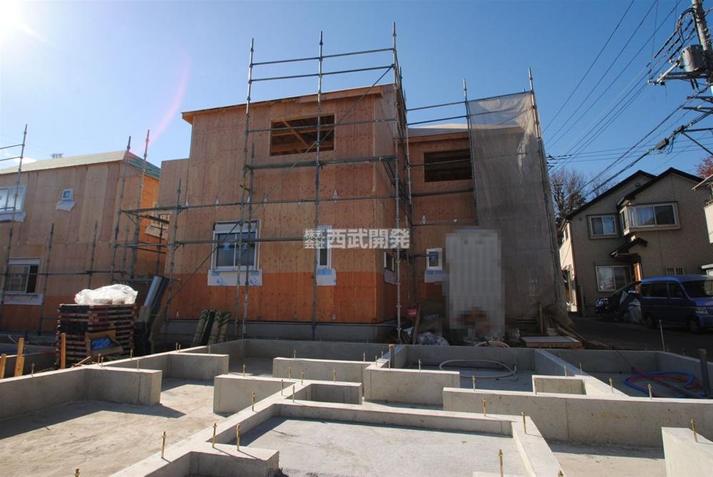 Local appearance photo. Local (12 May 2013) Shooting