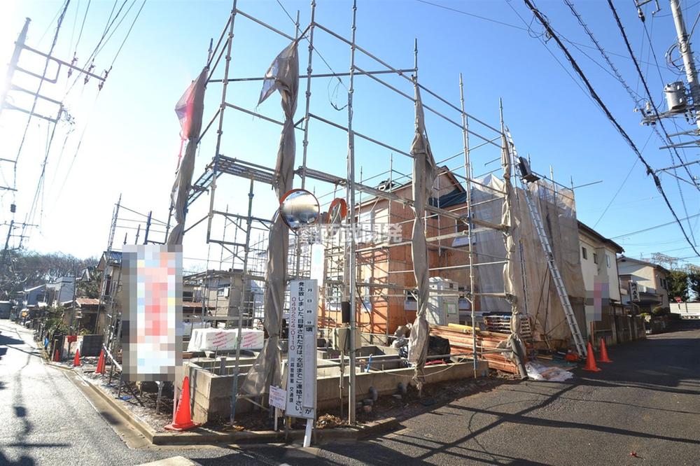 Local appearance photo. Local (12 May 2013) Shooting Building 2