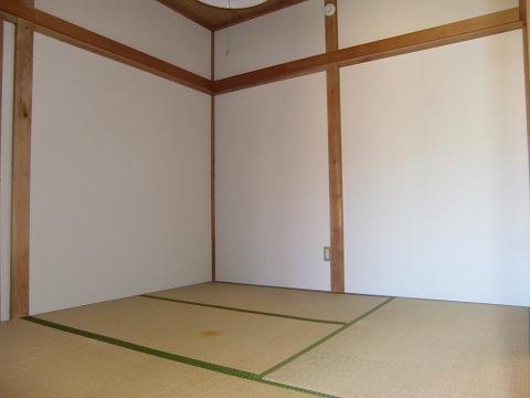 Other room space. room