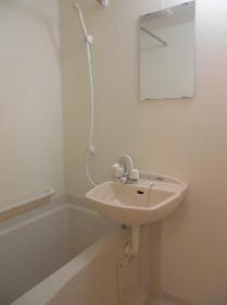 Bath. With bathroom dryer