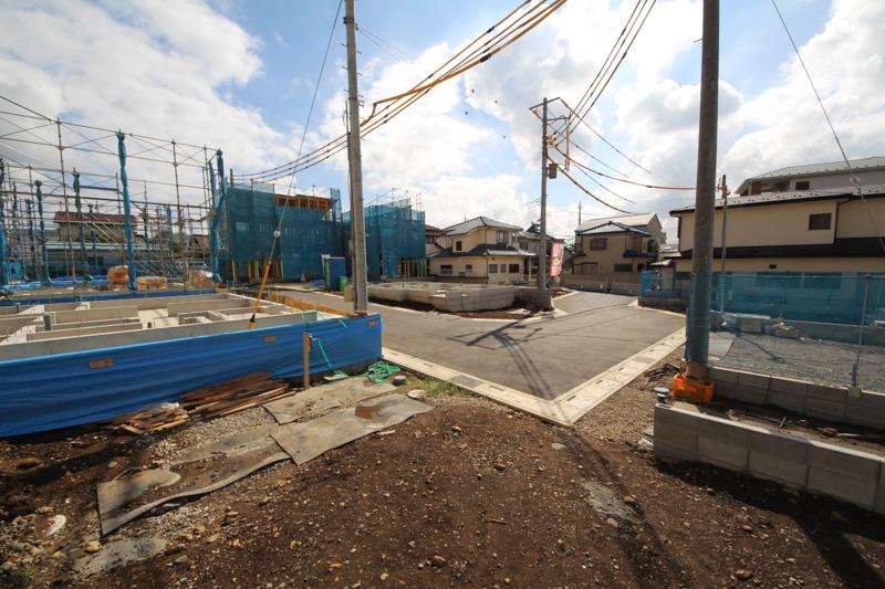 Local appearance photo. Local (10 May 2013) Shooting