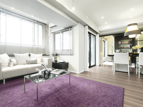  [living ・ dining] Open living the bright sunlight pours ・ dining