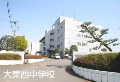 Junior high school. 800m to Kawagoe Univ East and West Junior High School