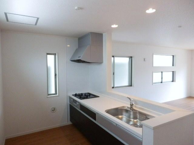 Same specifications photo (kitchen). Same specifications