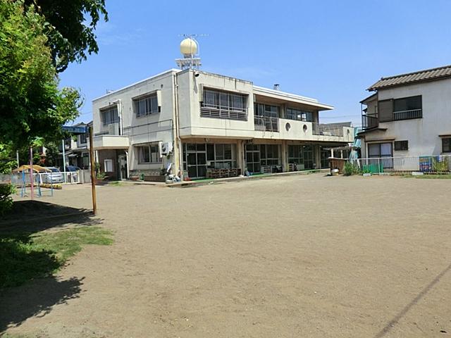 kindergarten ・ Nursery. 350m to the high third nursery