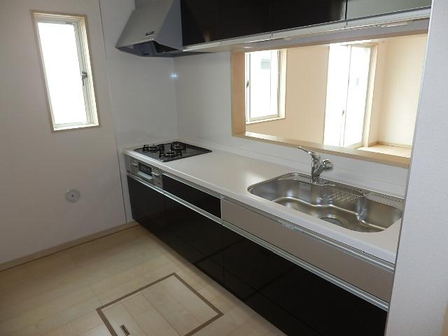 Same specifications photo (kitchen). Same specifications