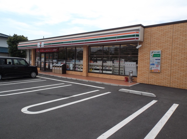Convenience store. 152m to Seven-Eleven (convenience store)