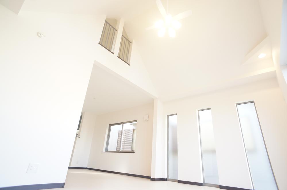 Living. Indoor (11 May 2013) Shooting