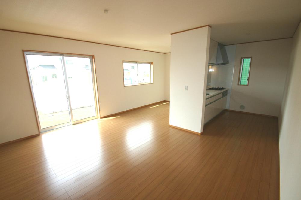 Living. Reference: construction cases