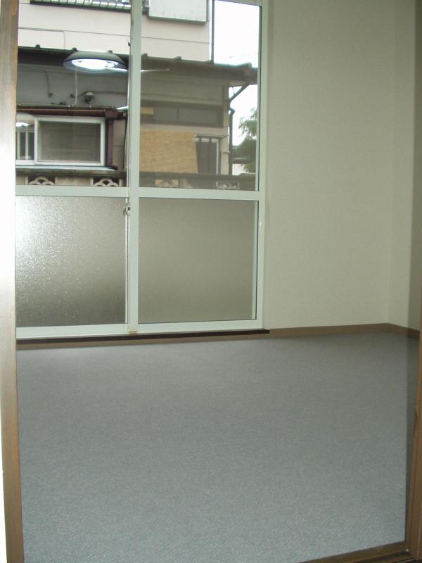 Living and room. Western-style 1