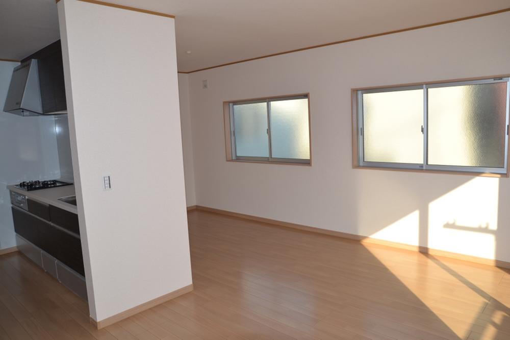 Living. Reference: construction cases