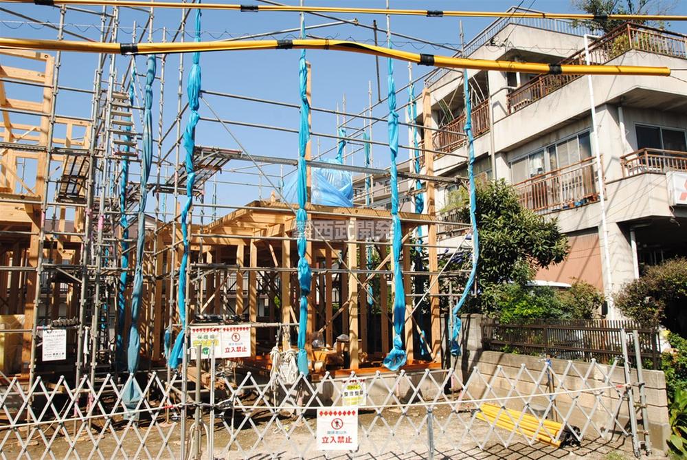 Local appearance photo. Local (10 May 2013) Shooting Building 3