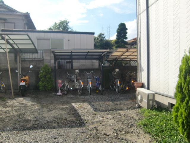 Other common areas. Bicycle-parking space
