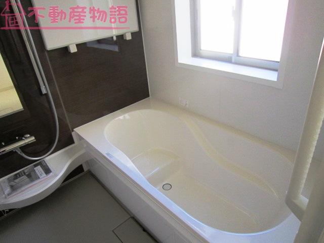 Same specifications photo (bathroom)