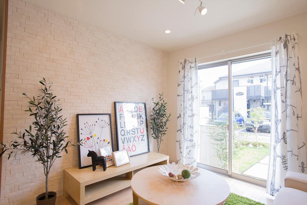 Same specifications photos (living).  ■ Eco-carat nice design characteristic, Ecocarat. Also function was also equipped with a "to control the moisture with us humidity control function" and "deodorant function that will erase the smell" in fulfilling appearance, Installation nice tile also the body is in the living room