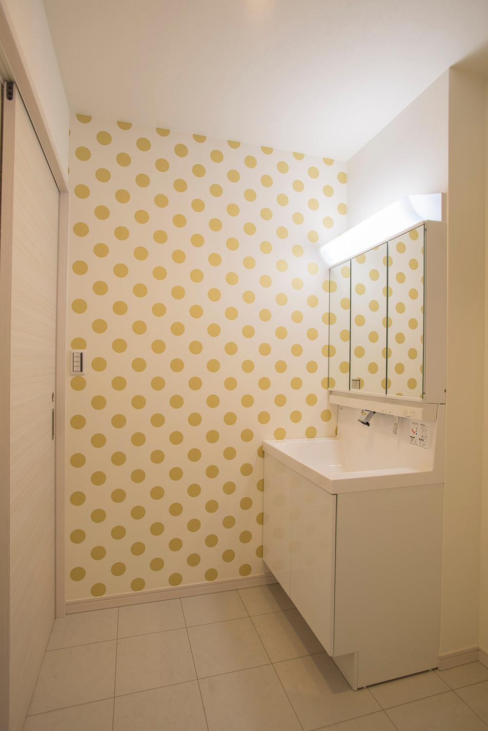 Same specifications photos (Other introspection).  ■ Washroom