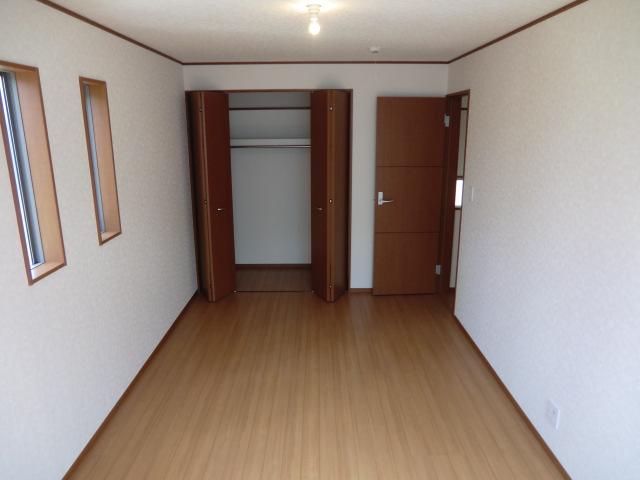 Same specifications photos (Other introspection)