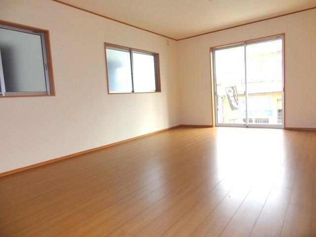 Living. Indoor (10 May 2013) Shooting