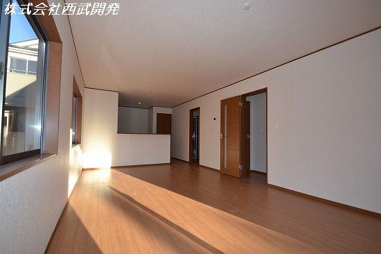 Living. Indoor (12 May 2013) Shooting [1 Building] 