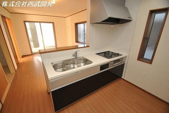 Kitchen. Indoor (12 May 2013) Shooting [Building 3] 