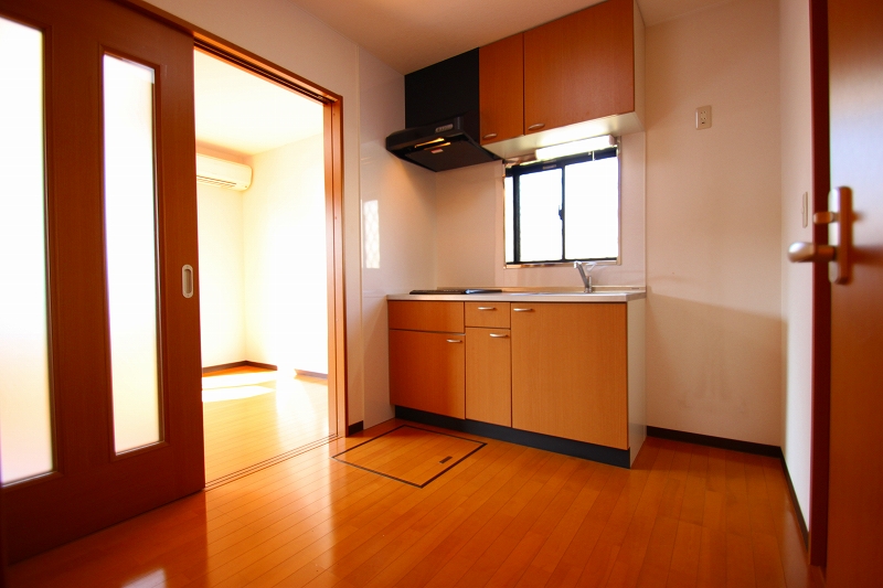 Living and room. ■ Same apartment It is similar to photo