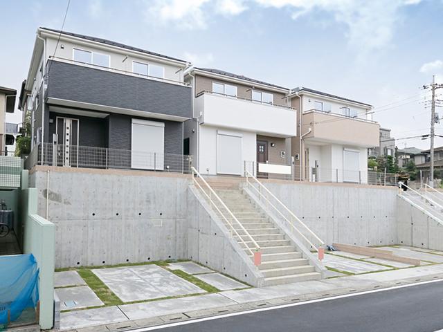 Local photos, including front road. Local (September 2013) Shooting