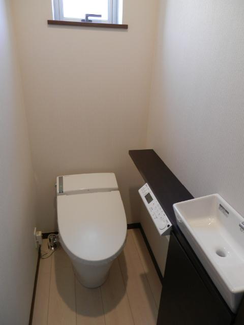 Same specifications photos (Other introspection). Same specifications