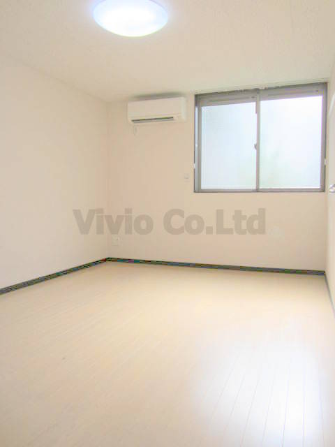 Living and room. Spacious live living is. 