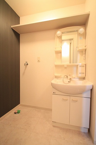 Washroom. House HP⇒http /  / www.t-apapla.com /