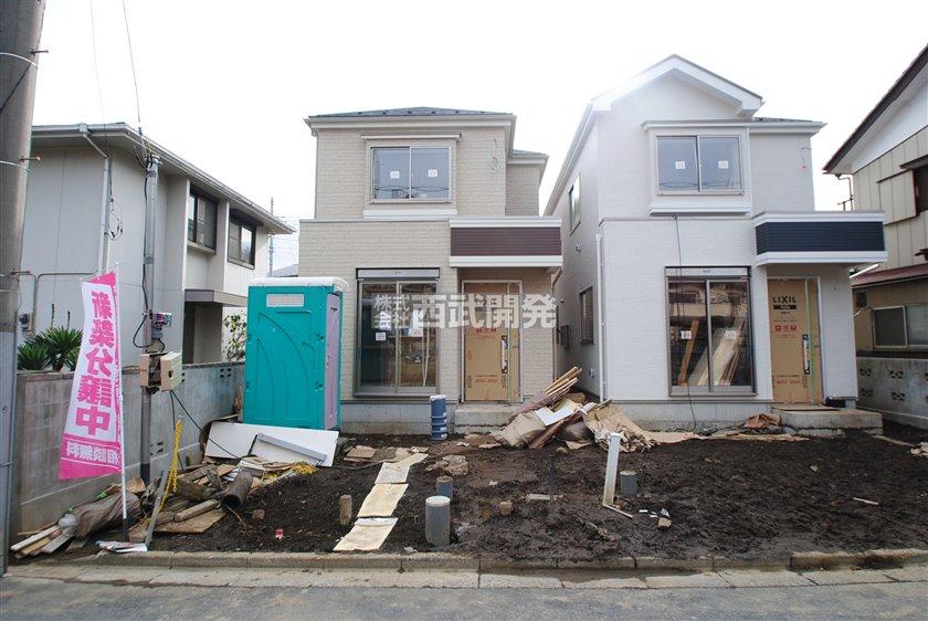 Local appearance photo. Local (12 May 2013) Shooting