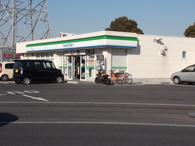 Convenience store. 110m to Family Mart (convenience store)