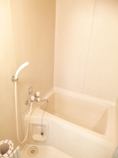 Bath. Clean bathroom with cleanliness ☆ ☆