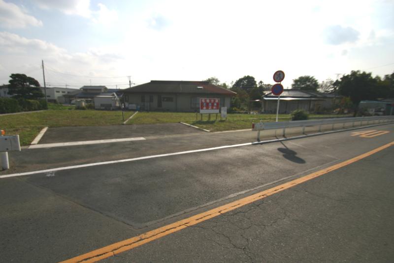 Local photos, including front road