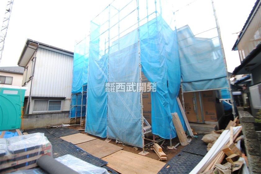 Local appearance photo. Local (11 May 2013) Shooting