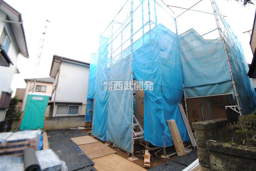 Local appearance photo. Local (11 May 2013) Shooting