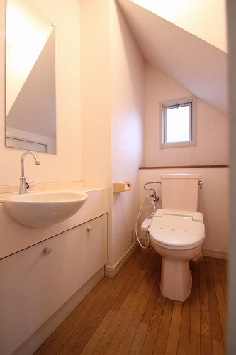 Toilet. House HP⇒http / / www.t-apapla.com /