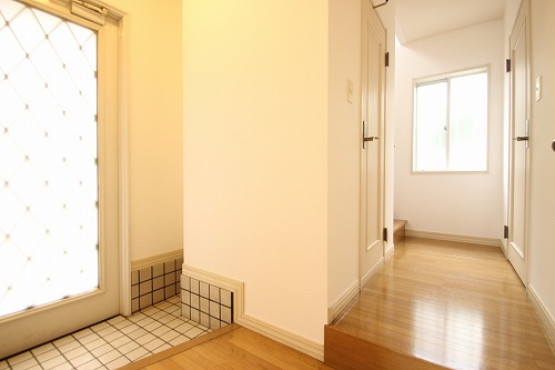 Entrance. House HP⇒http / / www.t-apapla.com /