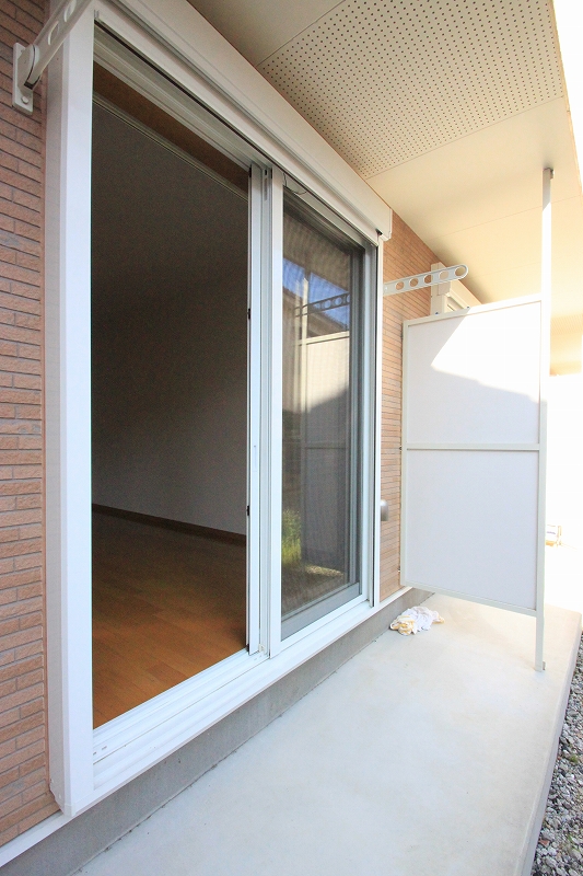 Garden.  ☆ The first floor terrace type