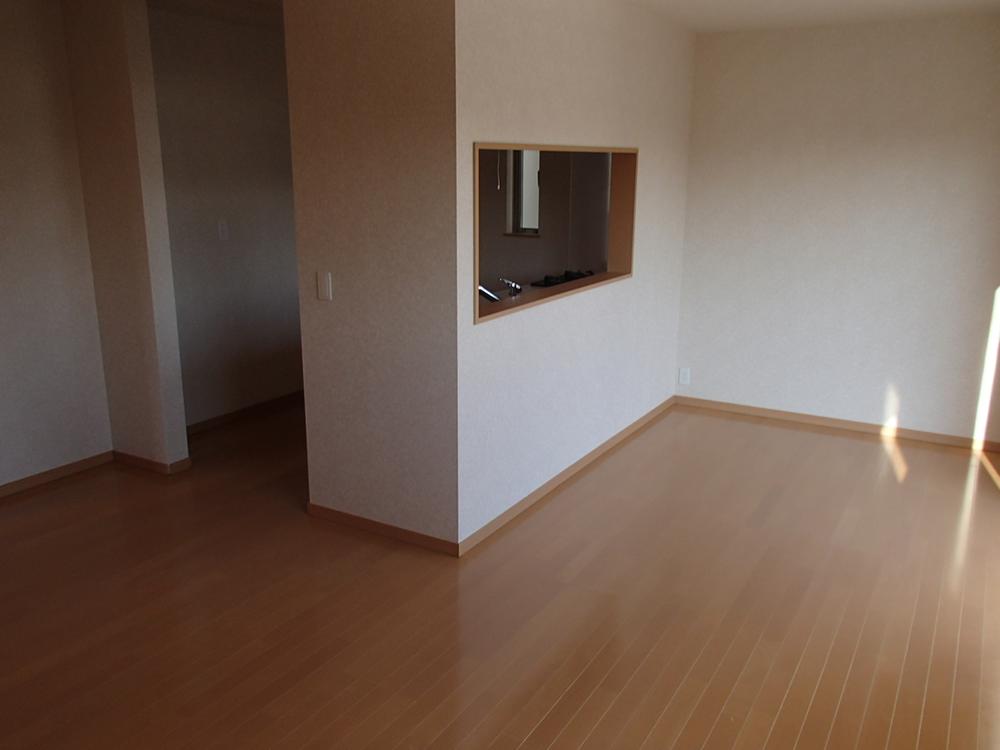 Living. Local (12 May 2013) Shooting