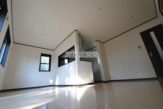 Same specifications photos (living). Color ・ Arrangement and the like will differ. For more details, please contact us.