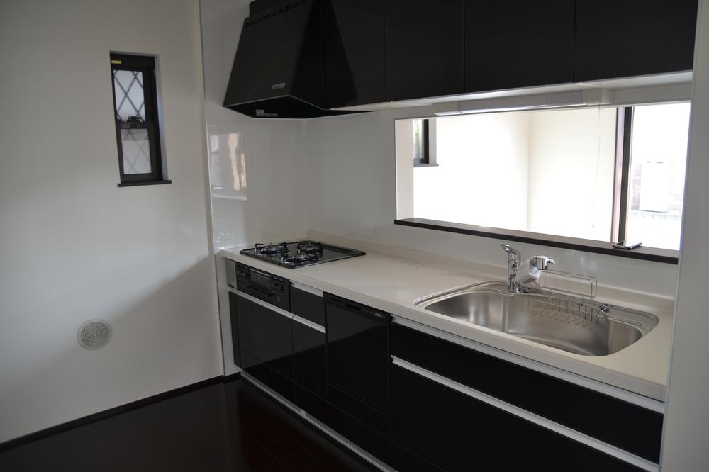 Kitchen. Indoor (June 2013) Shooting