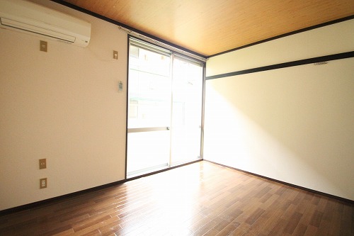 Other room space. Apamanshop Tsurugashima shop TEL: 049-233-7511