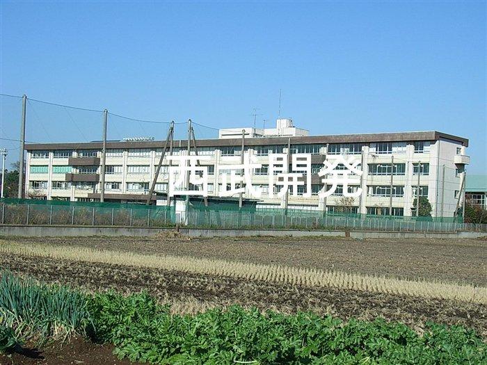 Junior high school. South Furuya until junior high school 1700m