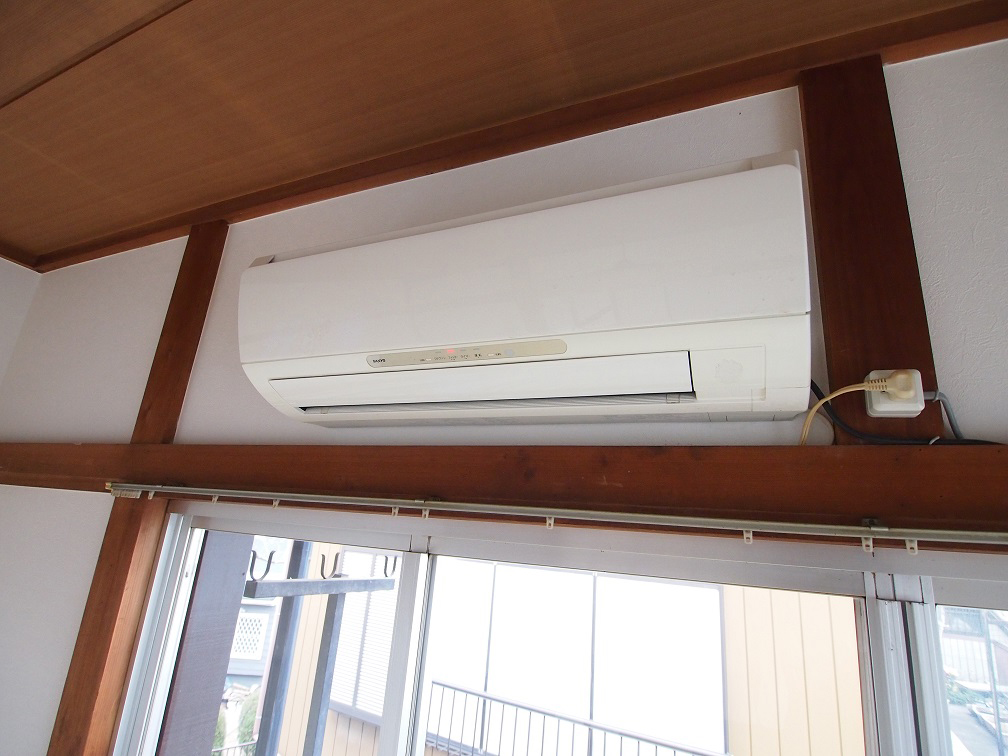 Other Equipment. Air-conditioned 1 groups