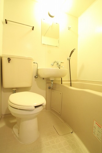 Bath. Apamanshop Tsurugashima shop TEL: 049-233-7511