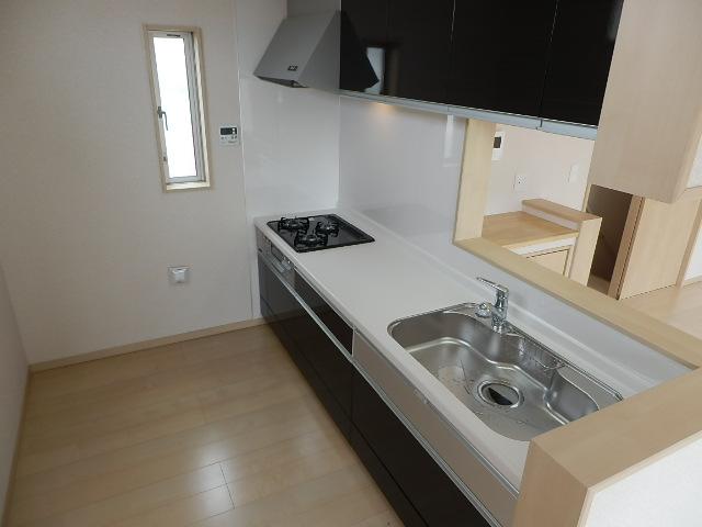 Same specifications photo (kitchen). Same specifications