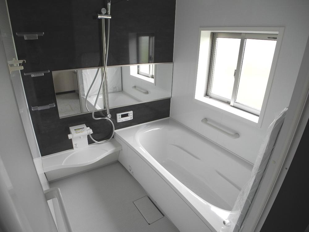 Same specifications photo (bathroom). Same specifications