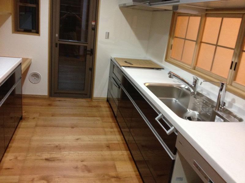 Kitchen. Reference: construction cases