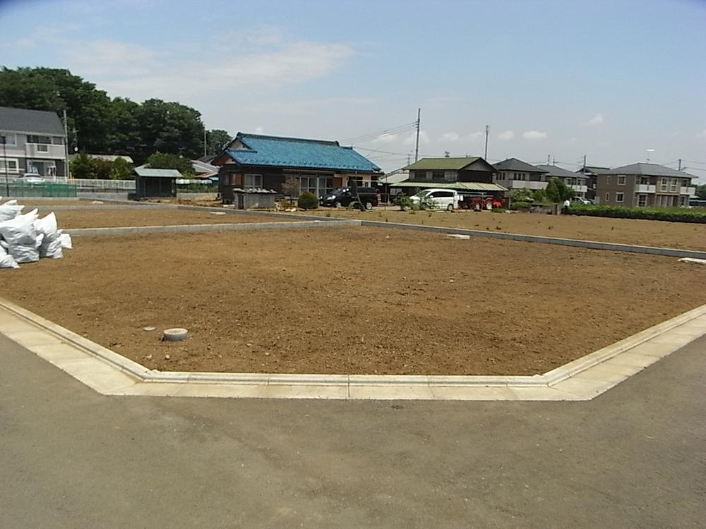 Local land photo. There Cain home a little go.