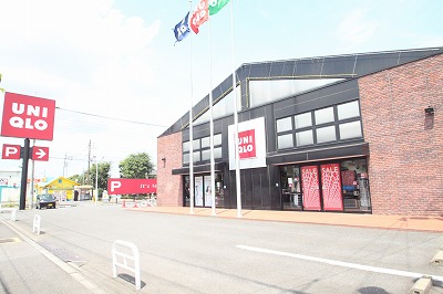 Shopping centre. 2254m to UNIQLO Kawagoe Matoba store (shopping center)
